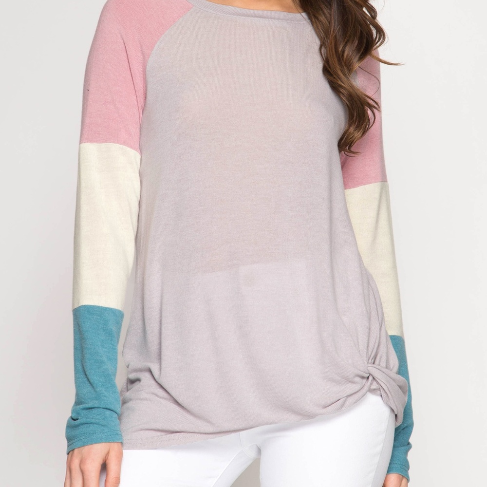 Color Blocked Sleeve Top